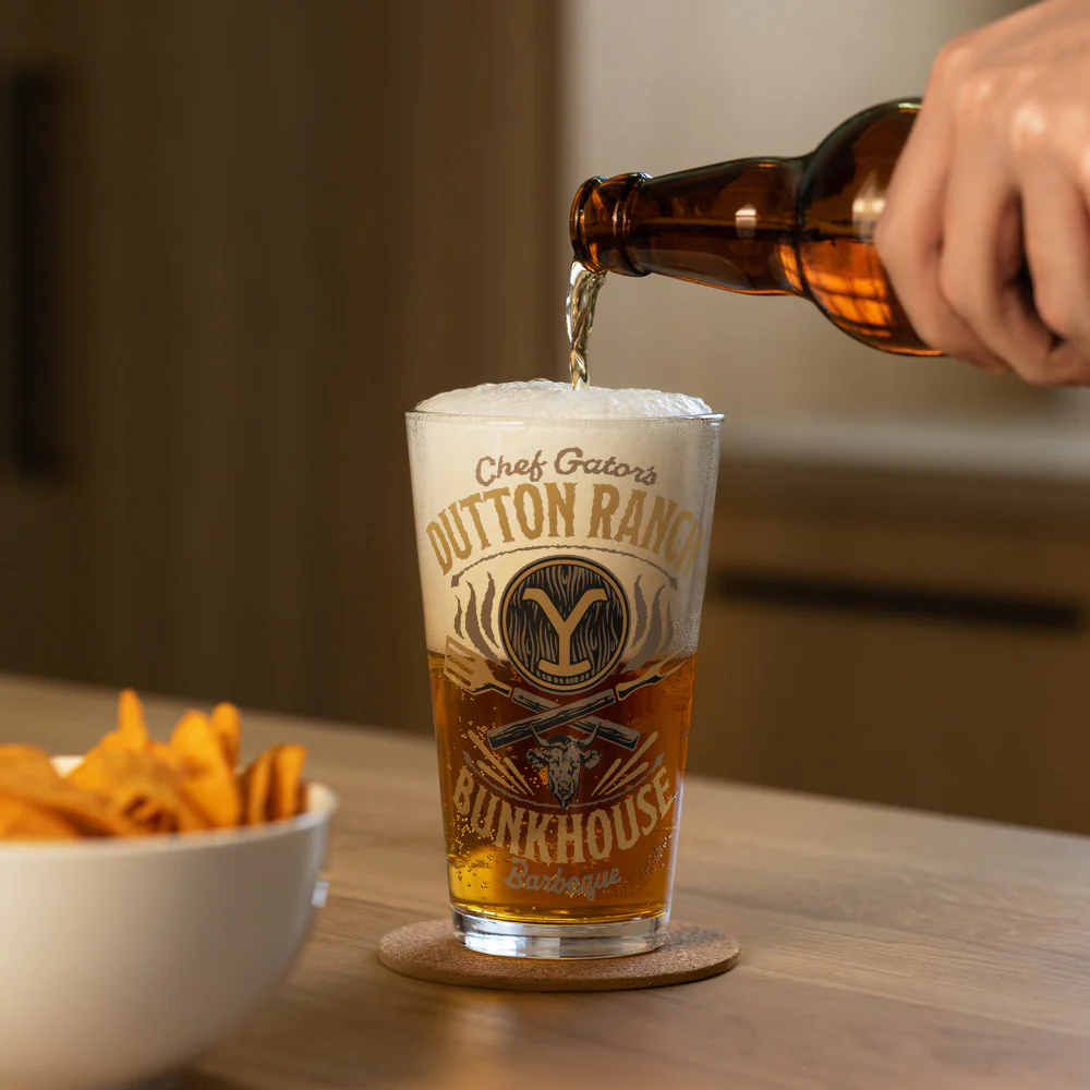 Yellowstone Chef Gator's BBQ Pint Glass - Image 2