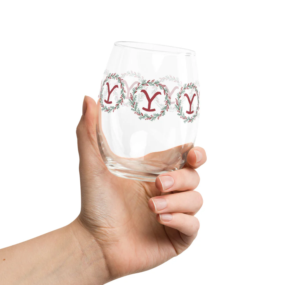 Yellowstone Holiday Wreath Wine Glass - Image 2